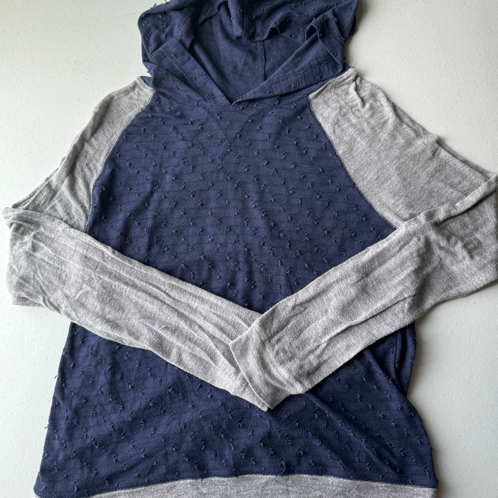 Tresics Hooded Baseball Tee | Size L